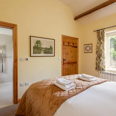 Honey Pot Barn 펜션 Cropton