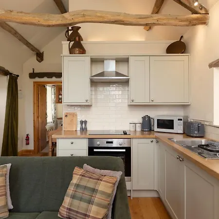 펜션 Honey Pot Barn Cropton