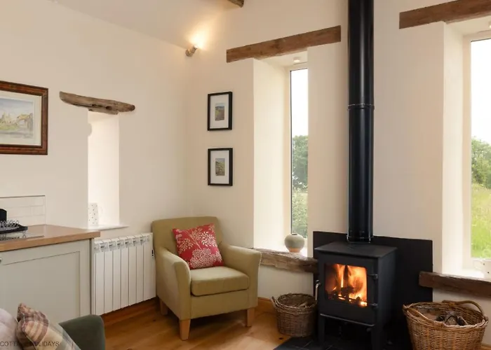 Honey Pot Barn Cropton